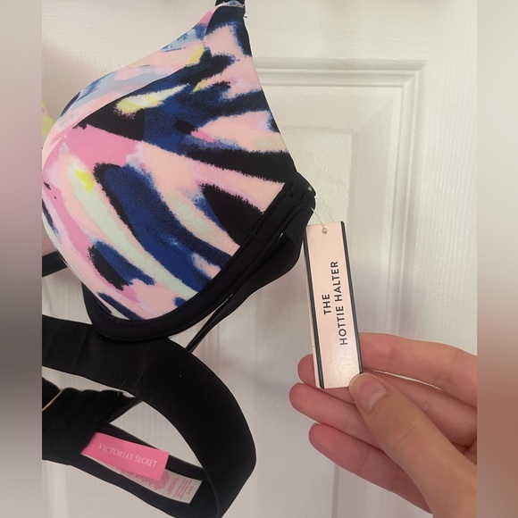 Victoria’s Secret The Hottie Halter Bikini Top - Picture 8 of 10